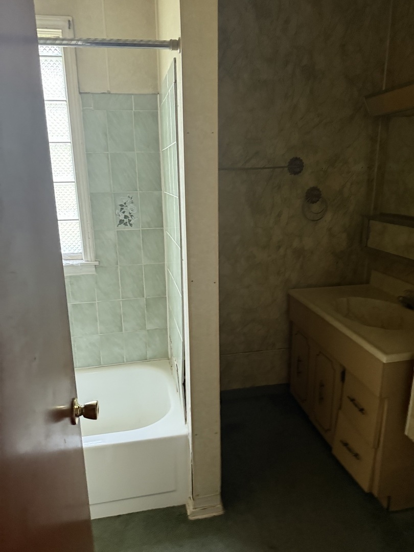 16707 Dixie Highway Hazel Crest, IL 60429 - Photo 11 of 14