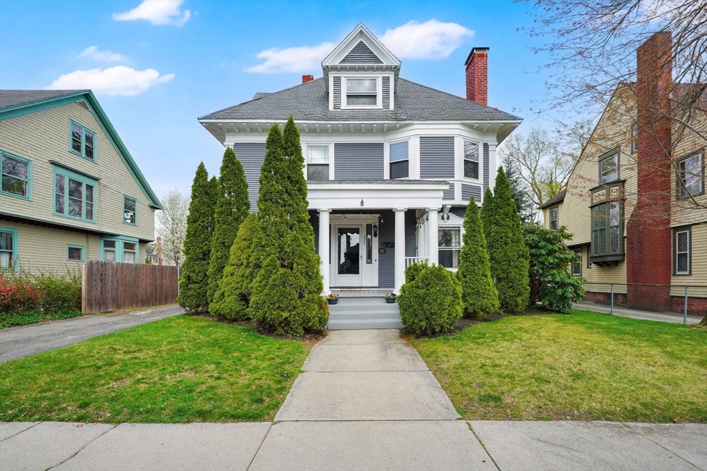 227 Forest Park Avenue Springfield, MA 01108 - Photo 1 of 42