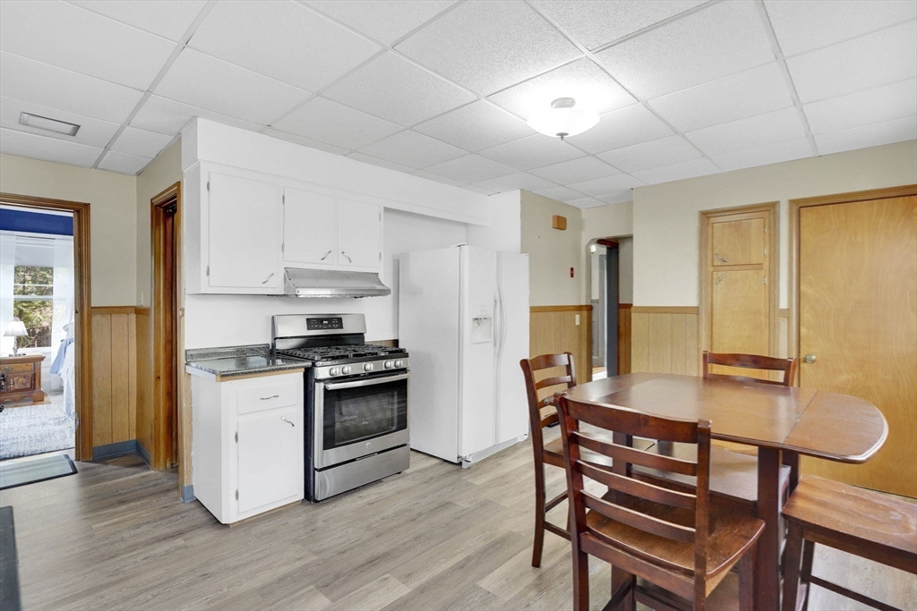 227 Forest Park Avenue Springfield, MA 01108 - Photo 24 of 42