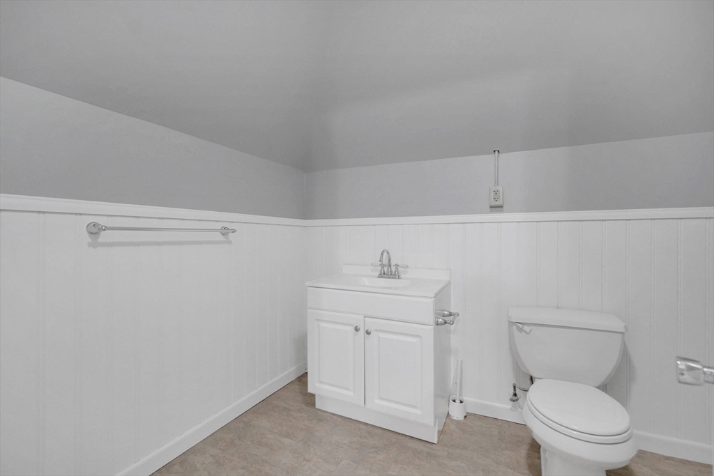 227 Forest Park Avenue Springfield, MA 01108 - Photo 38 of 42