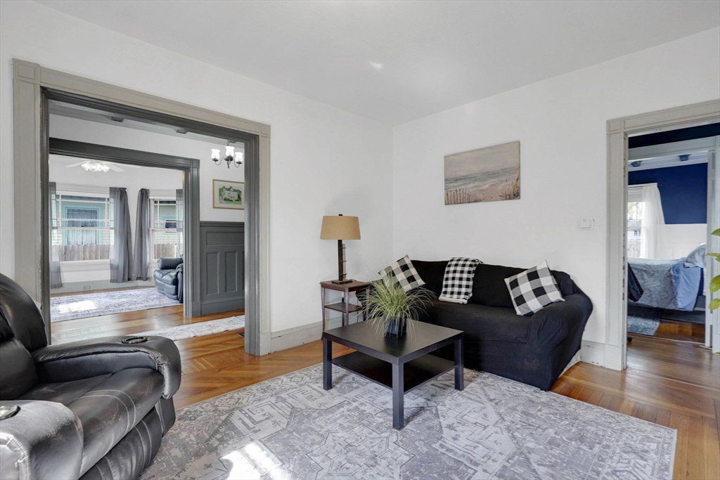 227 Forest Park Avenue Springfield, MA 01108 - Photo 9 of 42