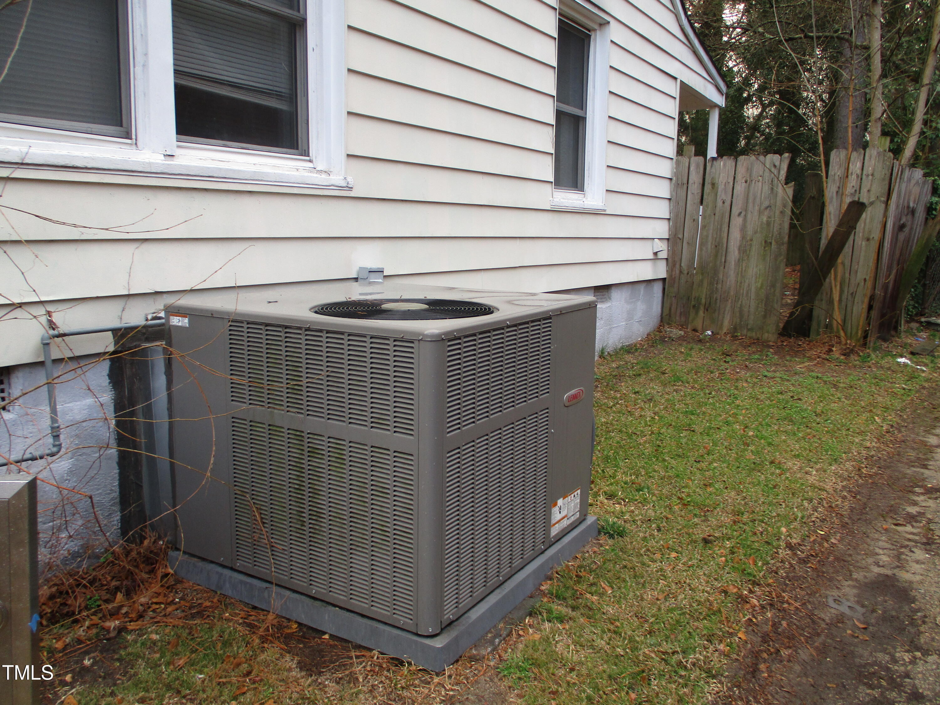 307 Angier Avenue Raleigh, NC 27610 - Photo 3 of 9 IMG_1366