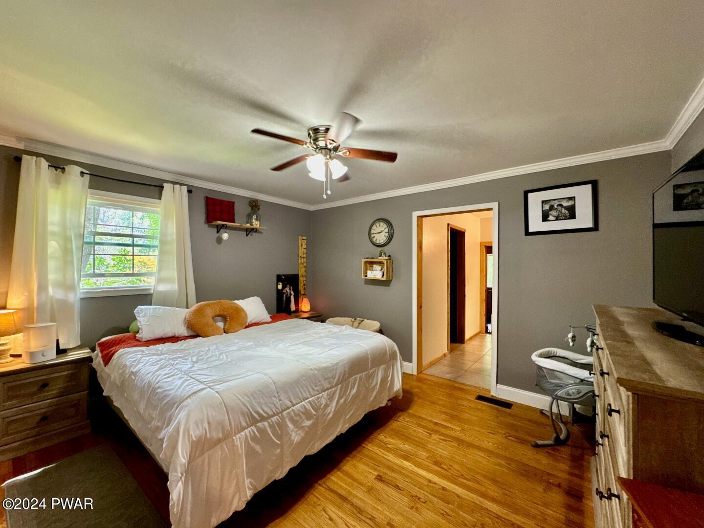 361 Ridge Avenue Hawley, PA 18428 - Photo 19 of 57 Primary bedroom