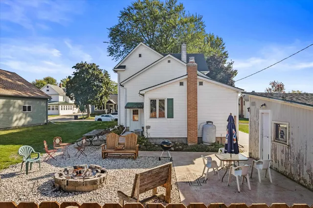 $220,000 | 317 Roberts Street, Cambria, WI 53923