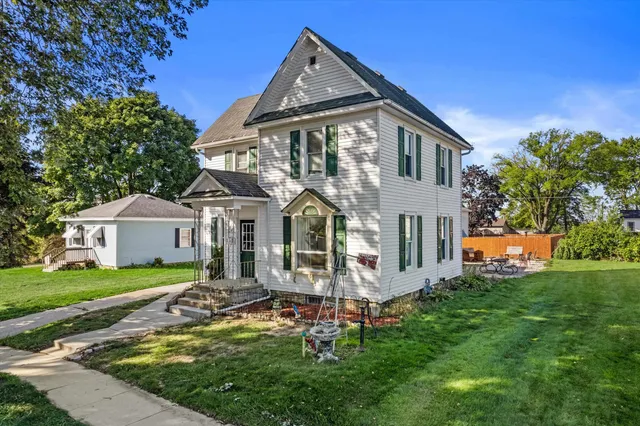 $220,000 | 317 Roberts Street, Cambria, WI 53923