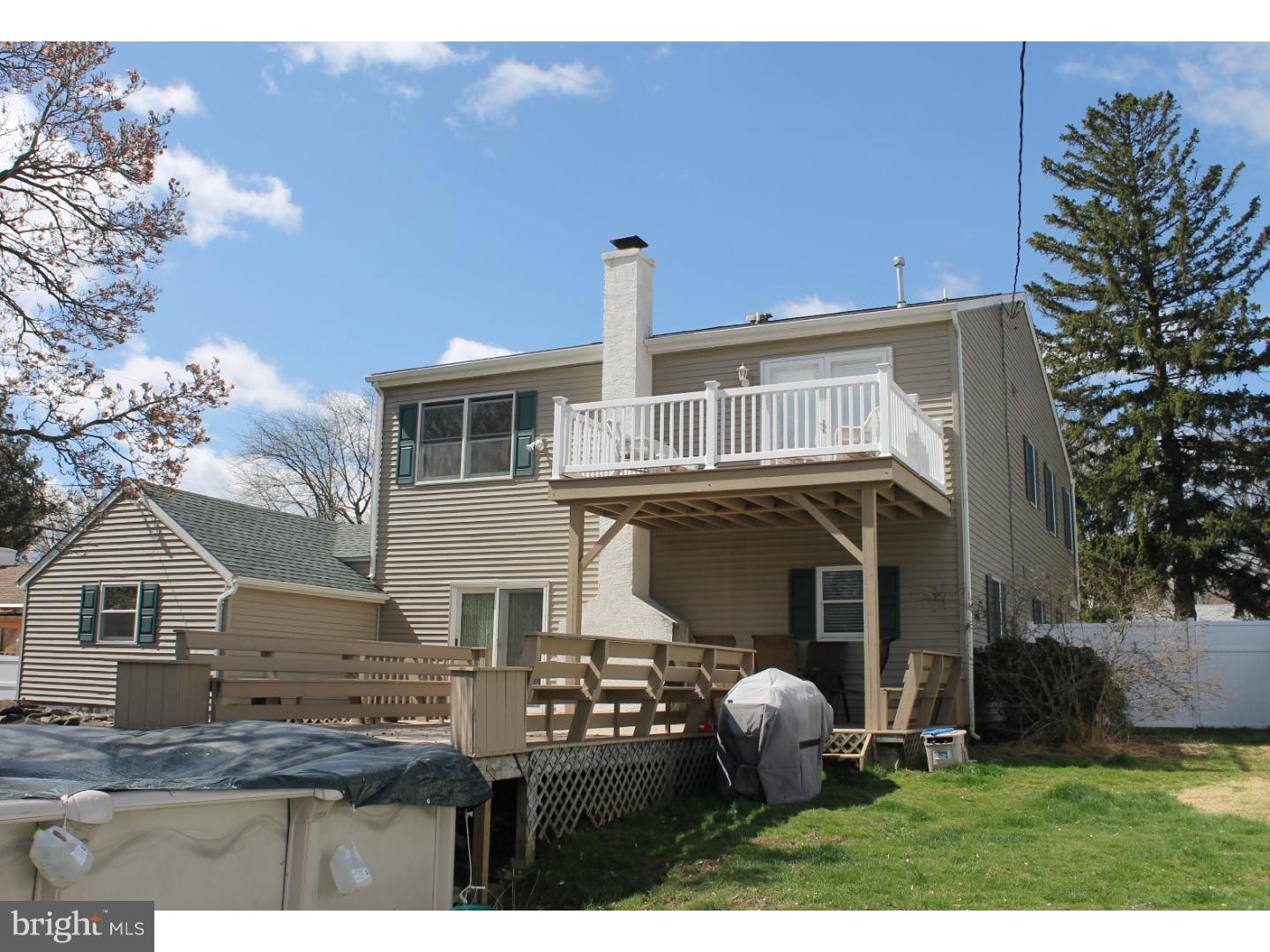 1031 Harding Road Southampton, PA 18966 - Photo 23 of 25 Exterior Back