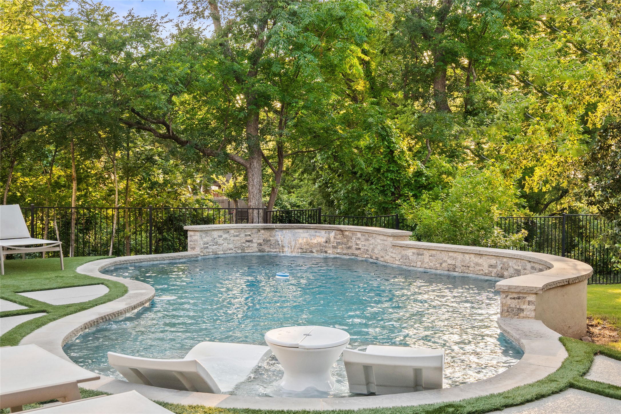 2829 Long Lasso Pass Leander, TX 78641 - Photo 37 of 40 a view of a water fountain