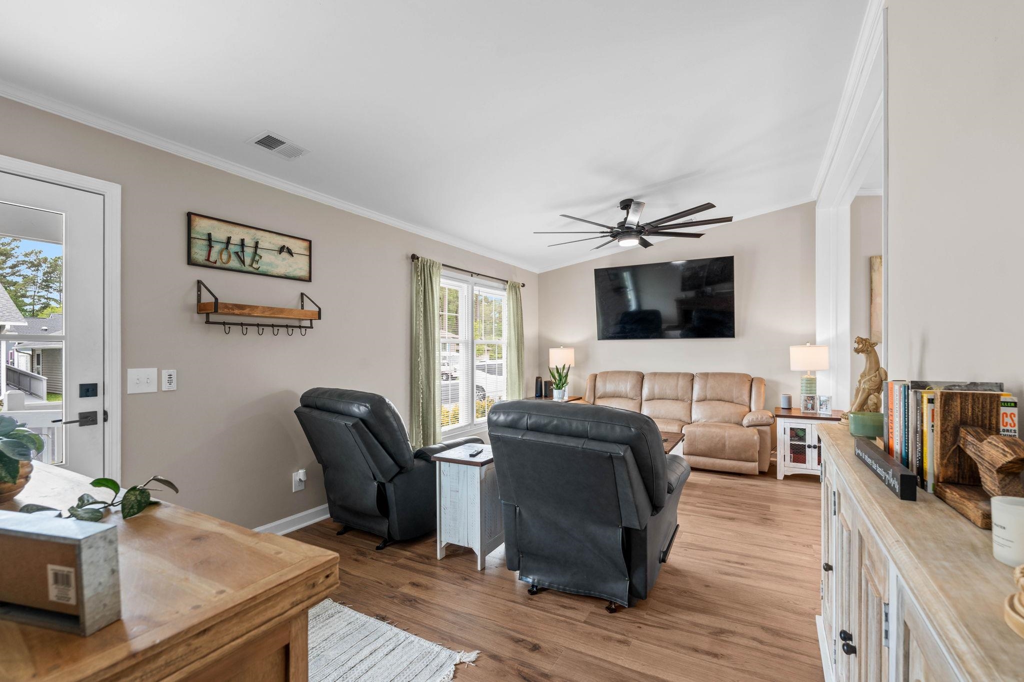9466 Old Palmetto Road Murrells Inlet, SC 29576 - Photo 7 of 54