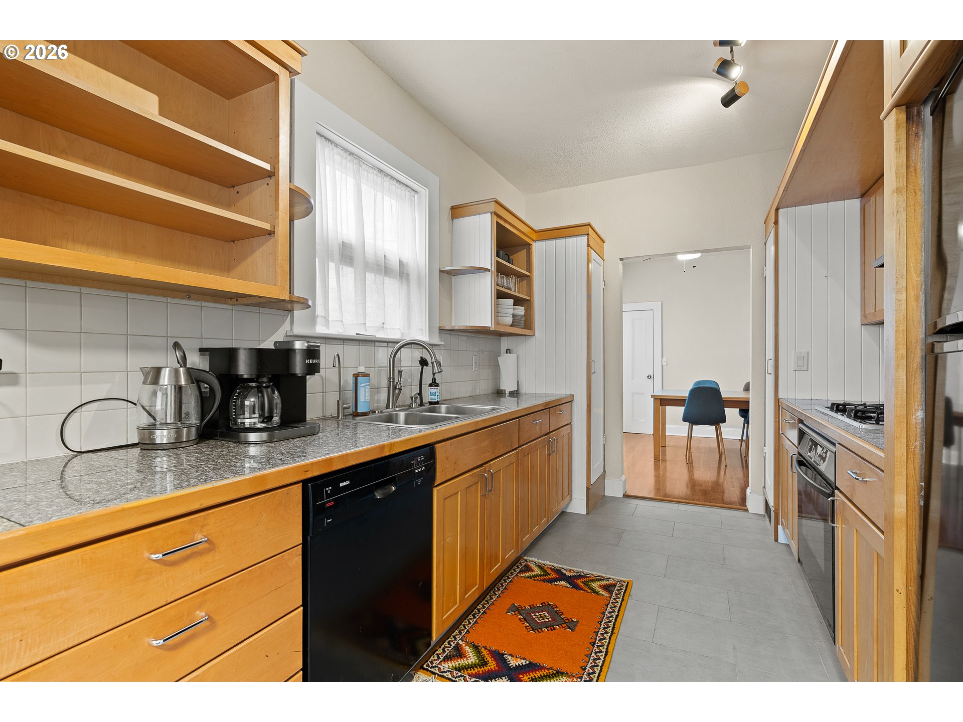 1552 North Prescott Street Portland, OR 97217 - Photo 11 of 38