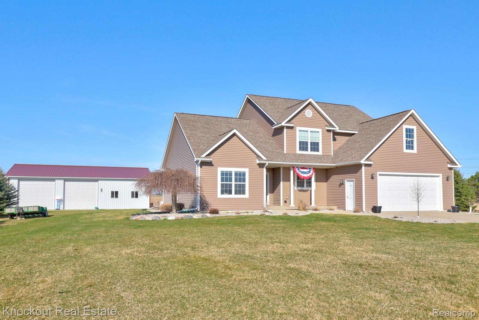 2718 Burns Road Munger, MI 48747 - Photo 3 of 82 2718 Burns Munger Exterior-3.jpg