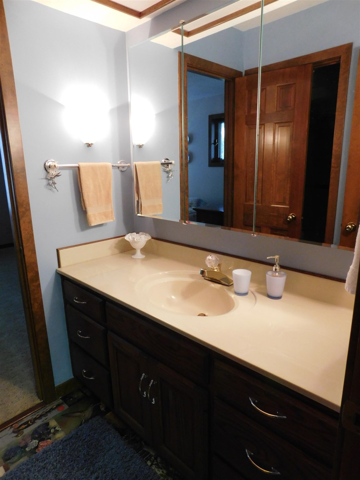 8216 East North Road Syracuse, IN 46567 - Photo 19 of 36 Gallery Image 19