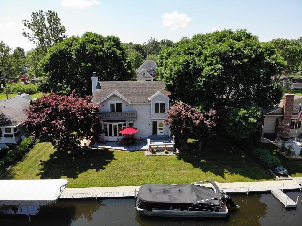 8216 East North Road Syracuse, IN 46567 - Photo 35 of 36 Gallery Image 35