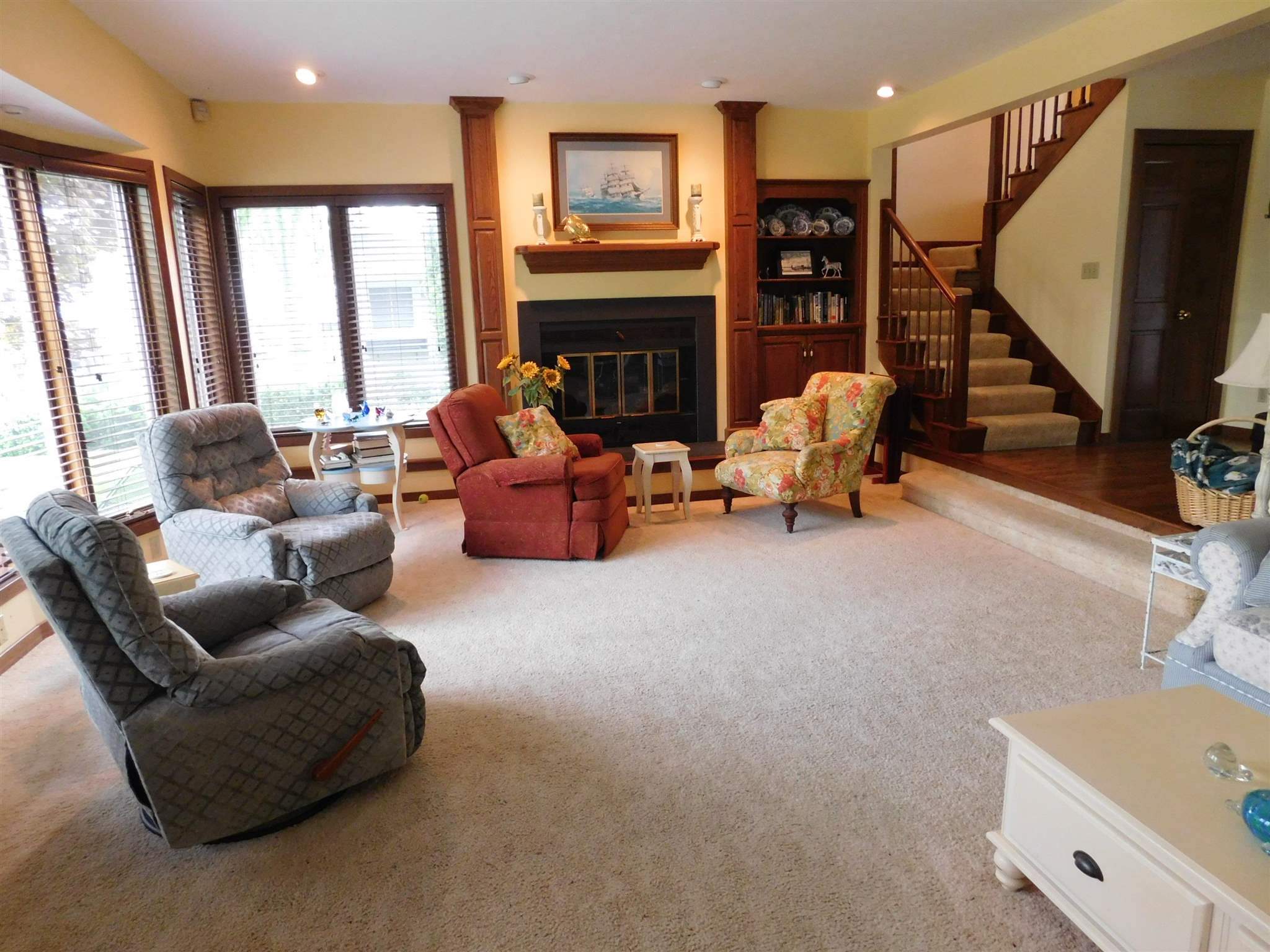 8216 East North Road Syracuse, IN 46567 - Photo 10 of 36 Gallery Image 10