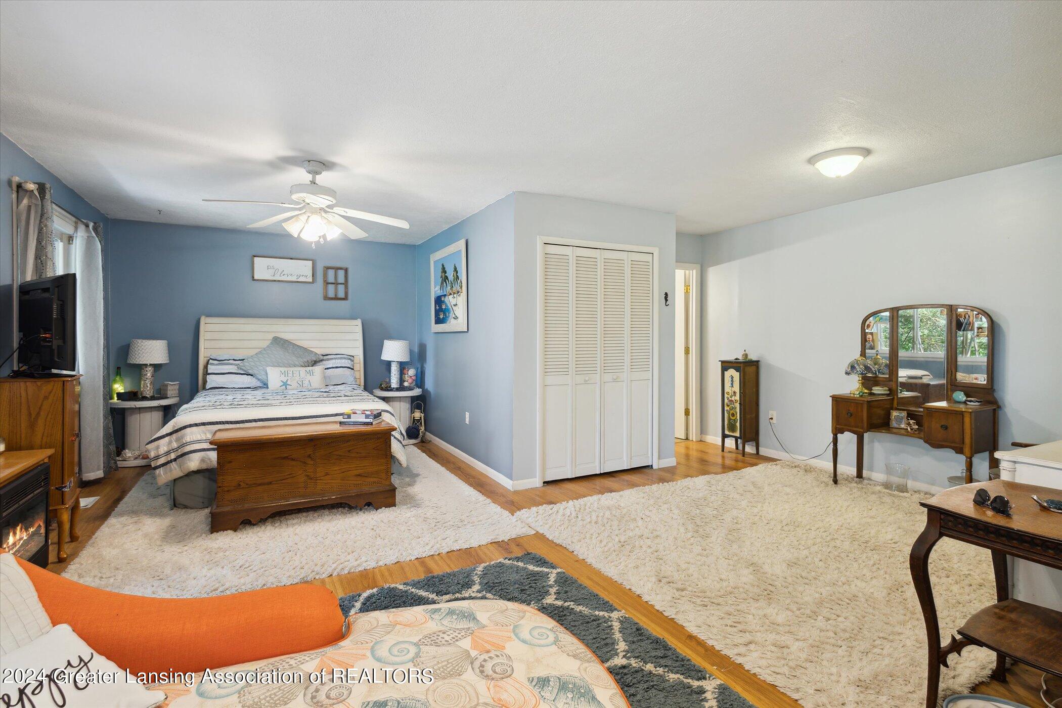 774 Gale Road Eaton Rapids, MI 48827 - Photo 11 of 30 12-774-Gale-Rd-Eaton-Rapids-MI-48827-Win