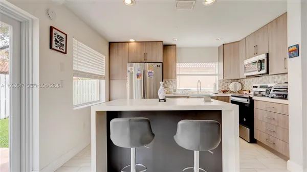 $3,900 | 1237 Northwest 125th Terrace, Sunrise, FL 33323