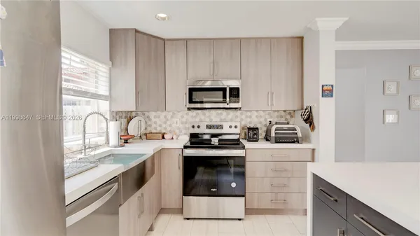 $3,900 | 1237 Northwest 125th Terrace, Sunrise, FL 33323