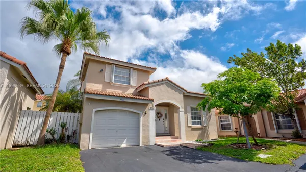 $3,900 | 1237 Northwest 125th Terrace, Sunrise, FL 33323