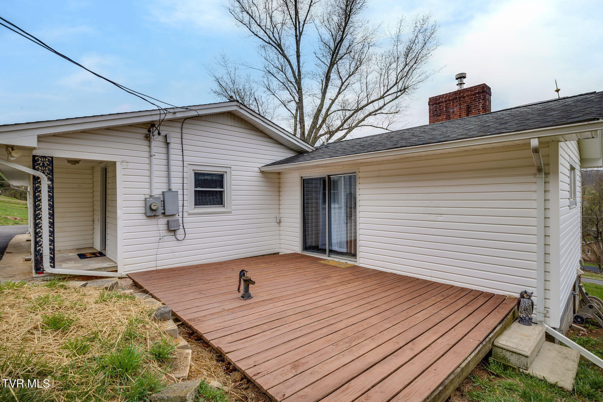 1263 Summerville Road Kingsport, TN 37663 - Photo 25 of 37 024