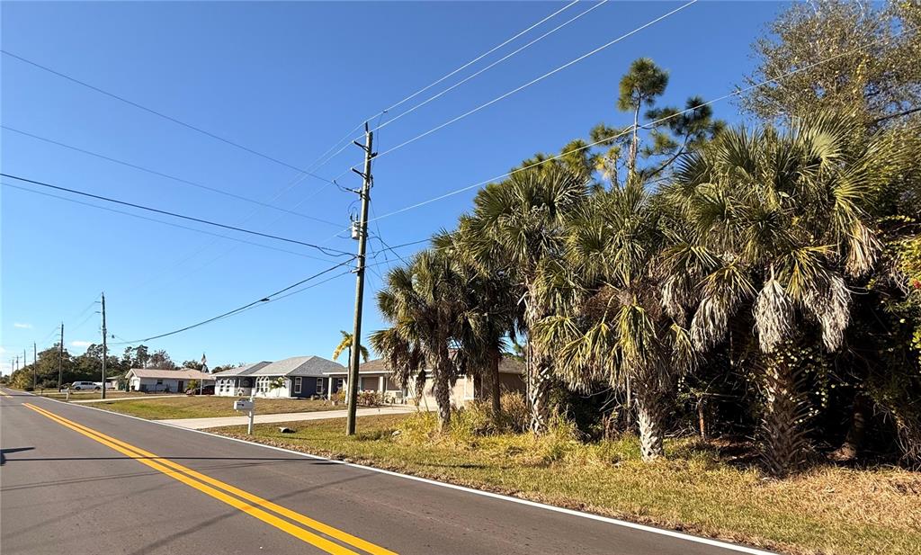 9116 Prospect Avenue Englewood, FL 34224 - Photo 4 of 6