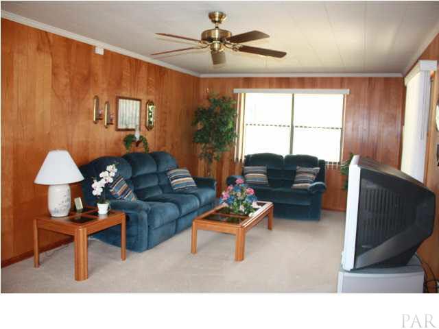 4877 Cerny Road Pensacola, FL 32526 - Photo 12 of 23 More Den
