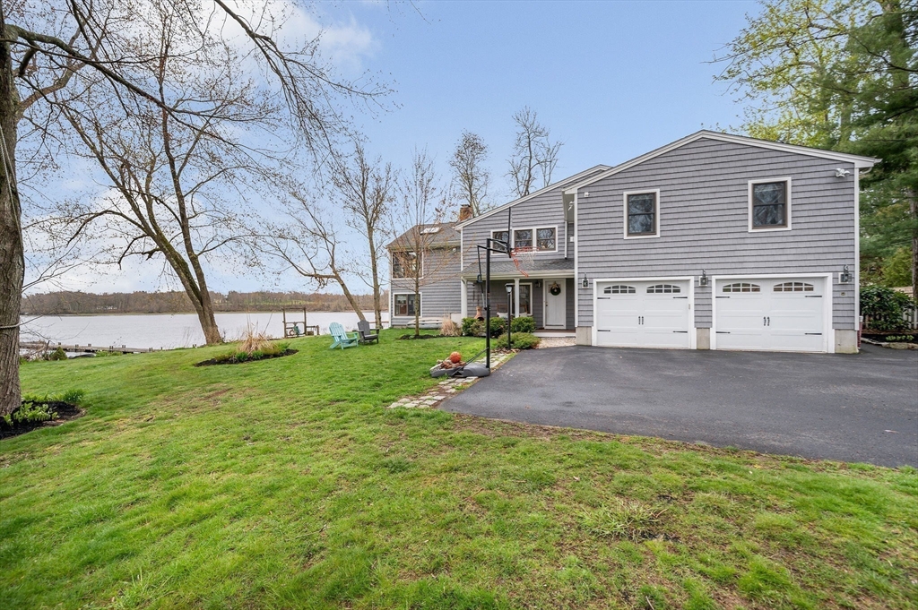 54 Pleasant Valley Road Amesbury, MA 01913 - Photo 28 of 42 Gallery Image 28