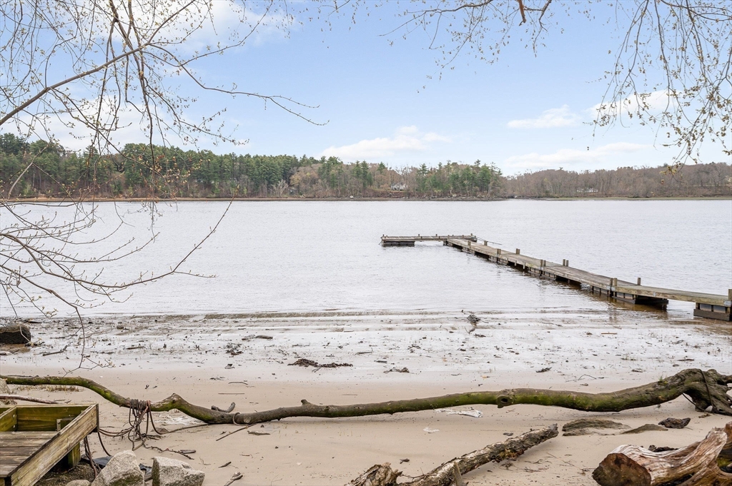 54 Pleasant Valley Road Amesbury, MA 01913 - Photo 39 of 42 Gallery Image 39
