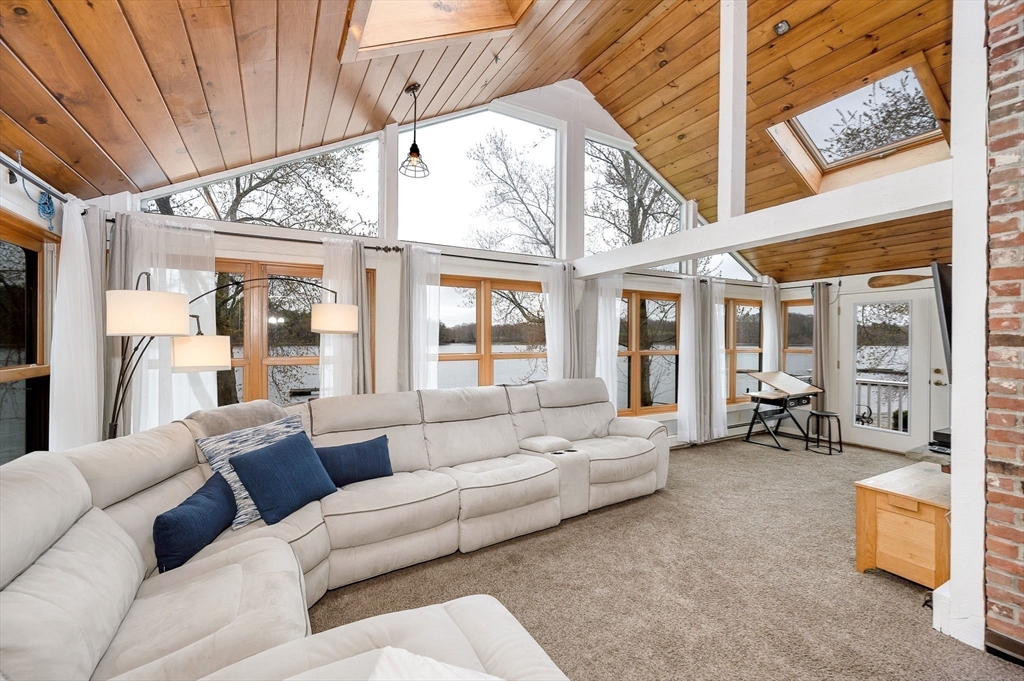 54 Pleasant Valley Road Amesbury, MA 01913 - Photo 10 of 42 Gallery Image 10