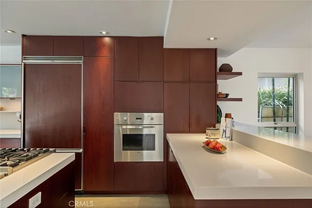 $39,500 | 27 Driftwood Street, Marina del Rey, CA 90292