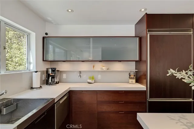 $39,500 | 27 Driftwood Street, Marina del Rey, CA 90292