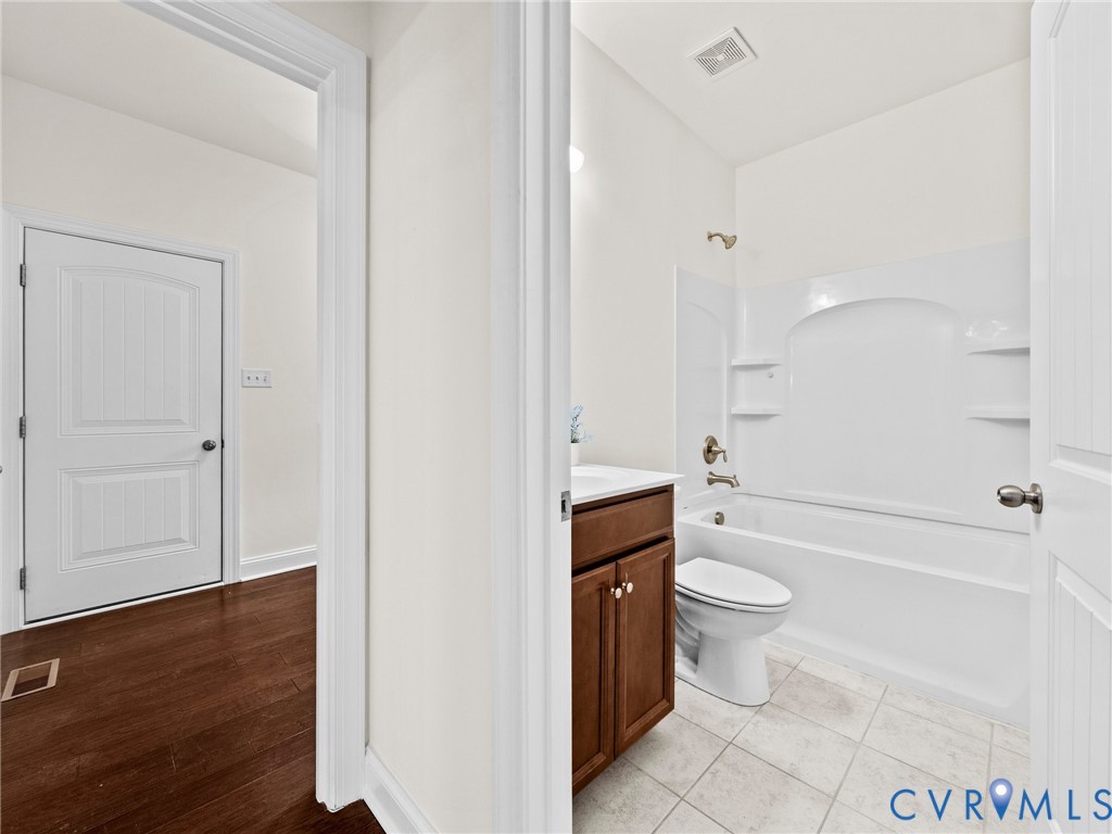 5506 Garden Grove Road Chesterfield, VA 23832 - Photo 26 of 59 First Floor Full Bath