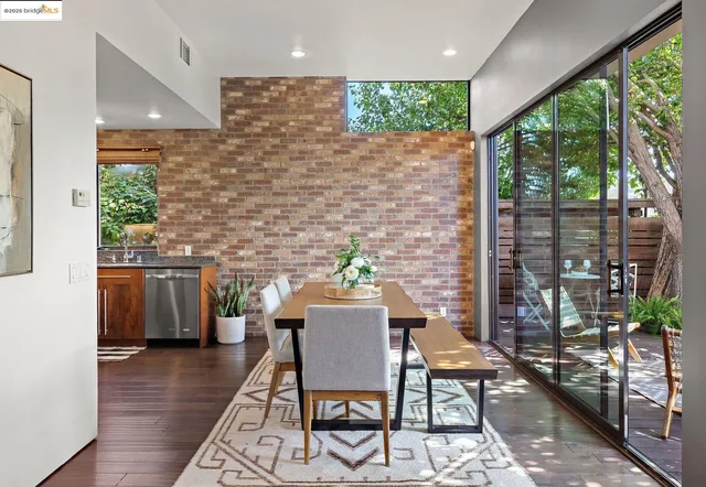 $899,000 | 1406 San Pablo Avenue, Unit A, Berkeley, CA 94702