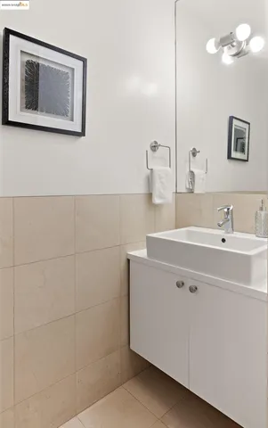 $899,000 | 1406 San Pablo Avenue, Unit A, Berkeley, CA 94702