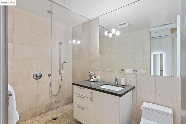 $899,000 | 1406 San Pablo Avenue, Unit A, Berkeley, CA 94702
