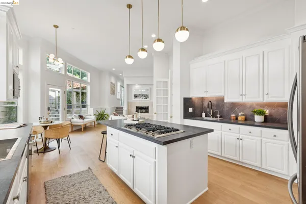 $2,795,000 | 23 Valant Place, Piedmont, CA 94610