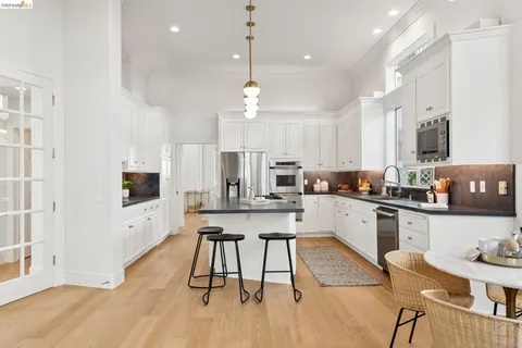 $2,795,000 | 23 Valant Place, Piedmont, CA 94610