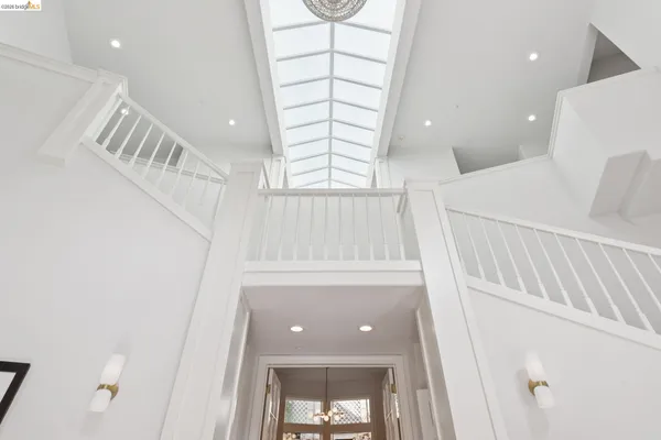 $2,795,000 | 23 Valant Place, Piedmont, CA 94610