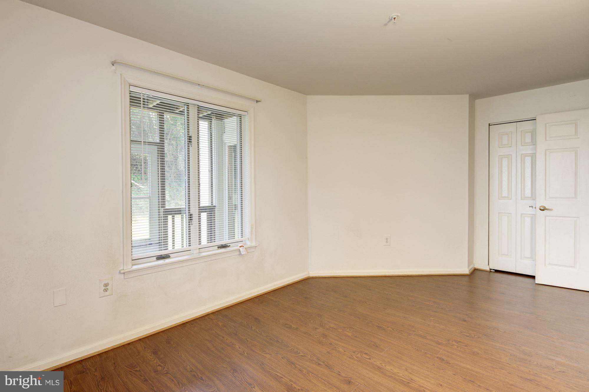 425 Pleasanton Road, Unit C12 Westminster, MD 21157 - Photo 17 of 30 2nd Bedroom