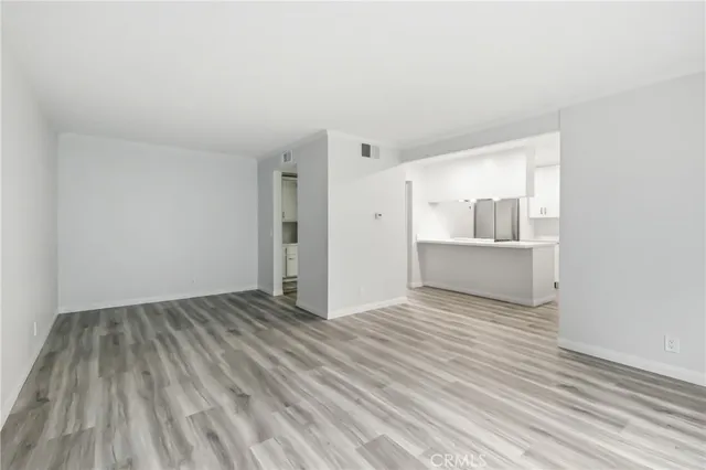 $2,100 | 1422 Cabrillo Park Drive, Unit B, Santa Ana, CA 92701