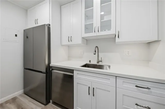 $2,100 | 1422 Cabrillo Park Drive, Unit B, Santa Ana, CA 92701