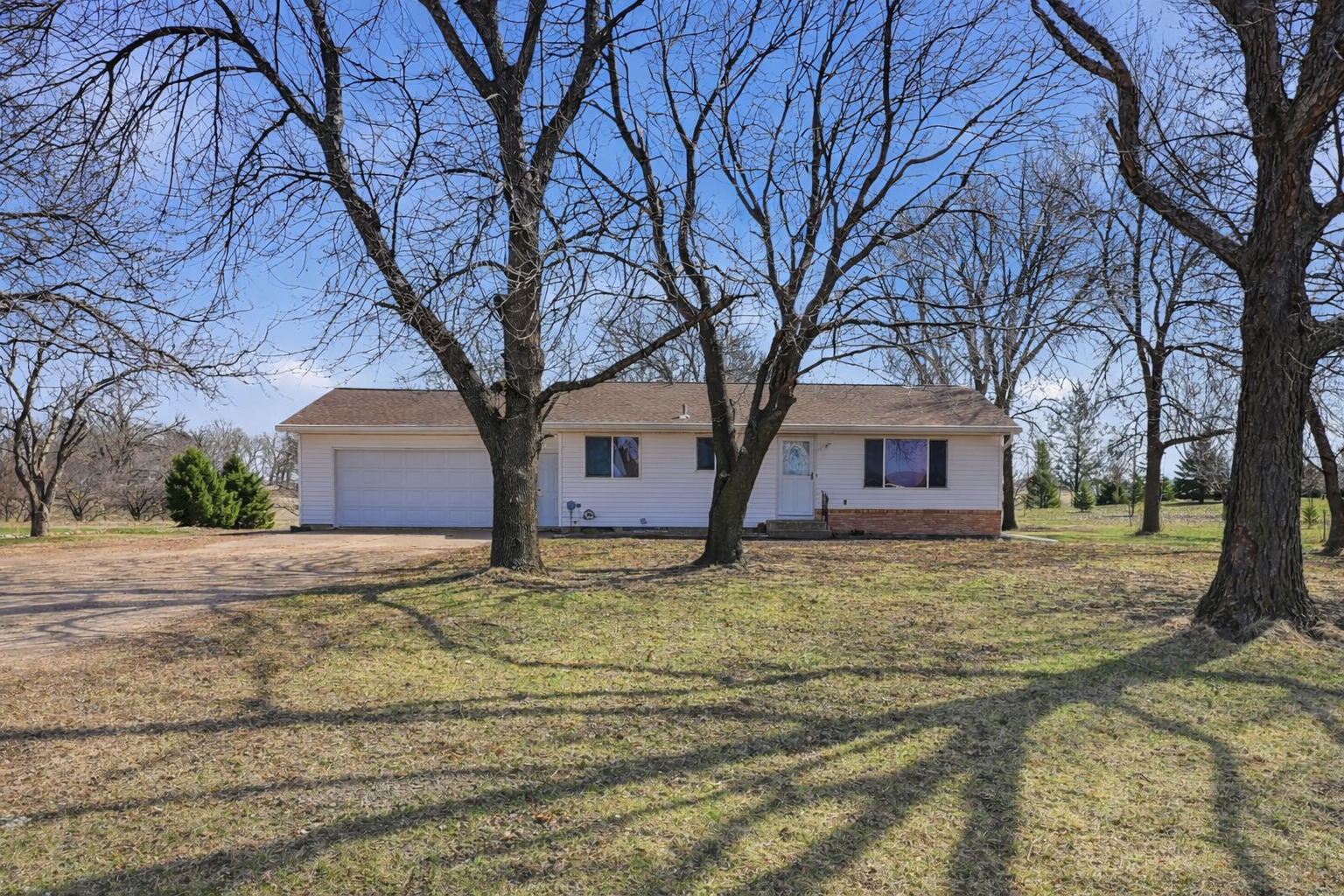 28761 Sleepy Hollow Road Winthrop, MN 55396 - Photo 1 of 33