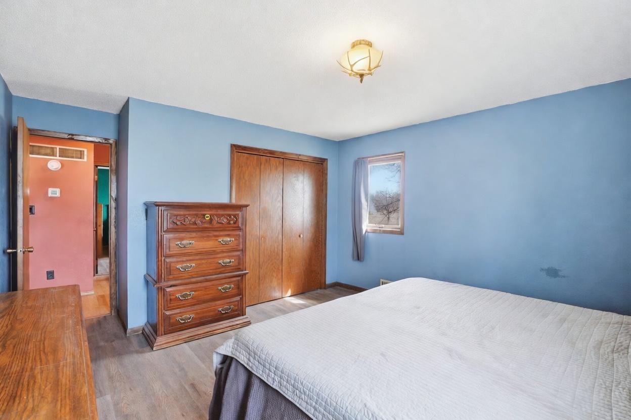 28761 Sleepy Hollow Road Winthrop, MN 55396 - Photo 15 of 33