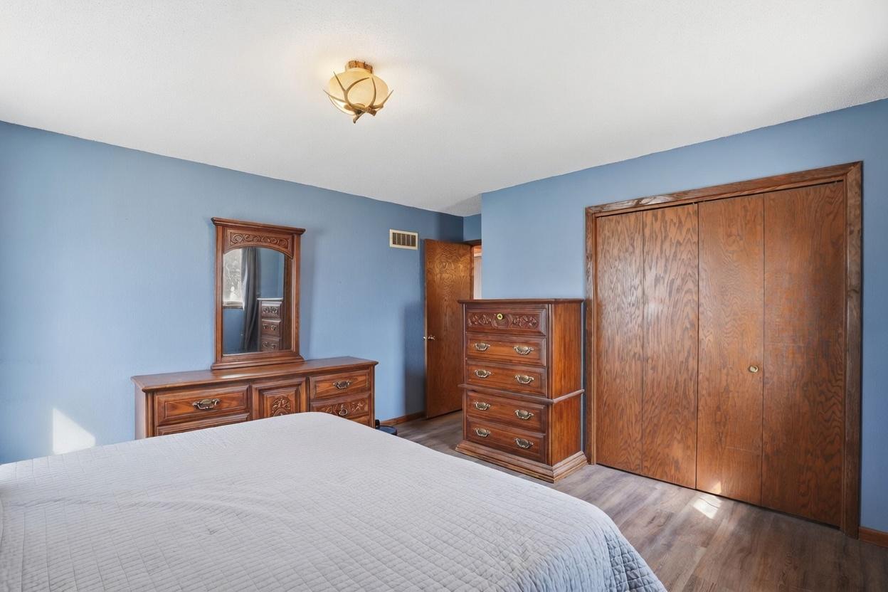 28761 Sleepy Hollow Road Winthrop, MN 55396 - Photo 16 of 33