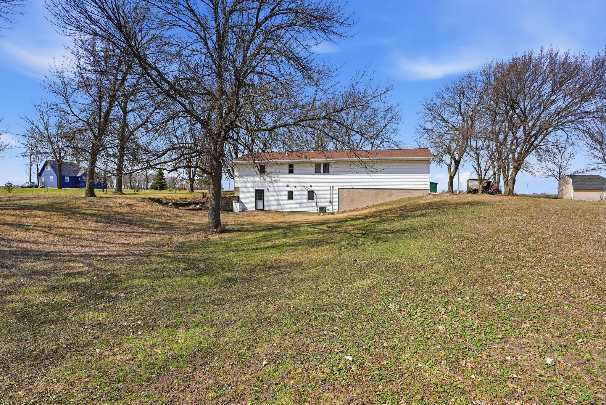 28761 Sleepy Hollow Road Winthrop, MN 55396 - Photo 29 of 33