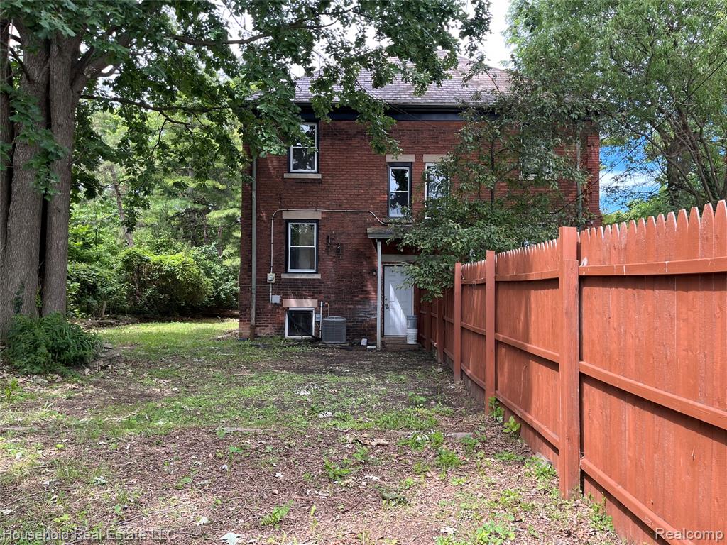 4440 Commonwealth Street Detroit, MI 48208 - Photo 3 of 19