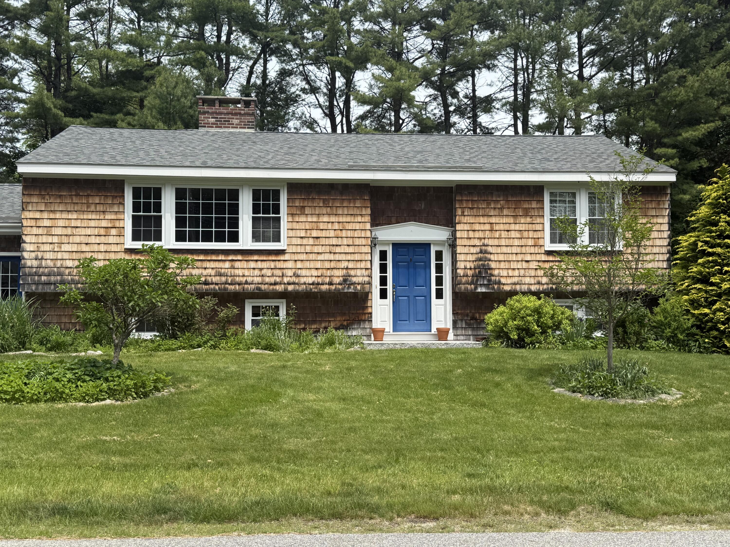 36 Pinewood Drive Cumberland, ME 04021 - Photo 1 of 38 exterior 3