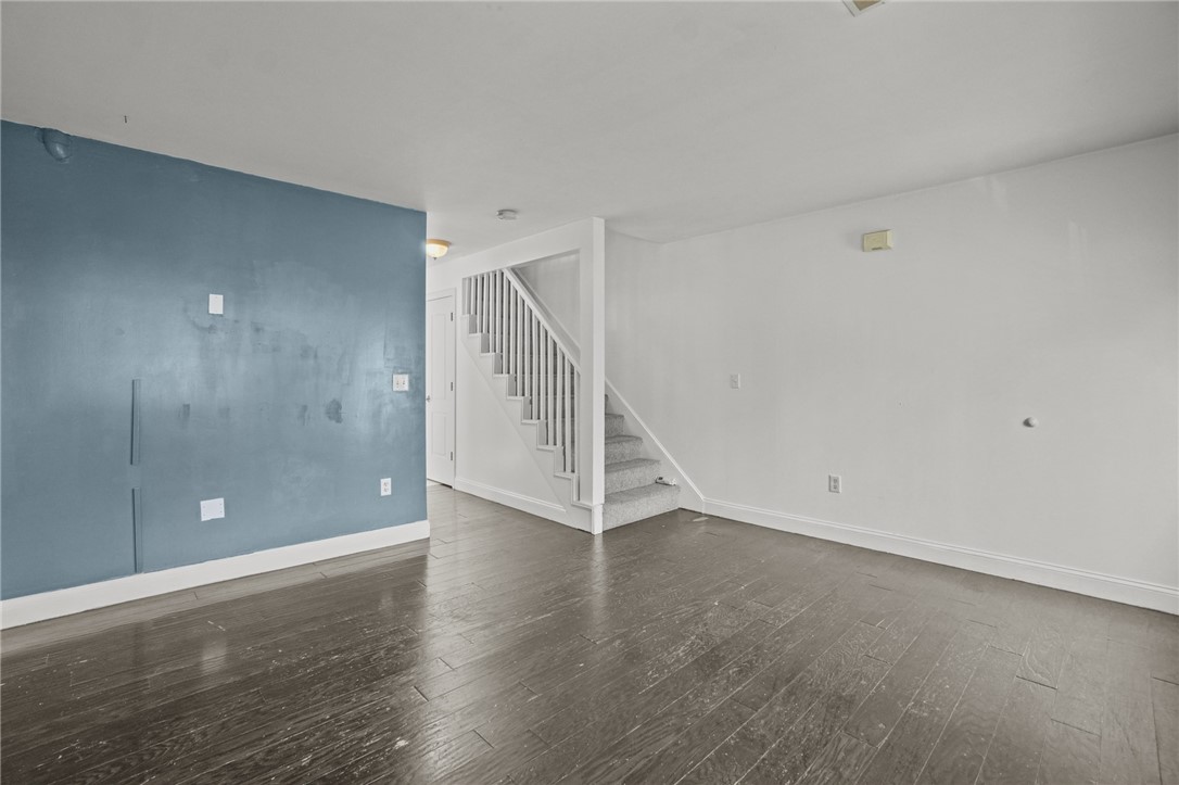 44 Ridgeway Avenue Providence, RI 02909 - Photo 23 of 24