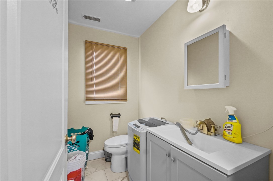 44 Ridgeway Avenue Providence, RI 02909 - Photo 6 of 24