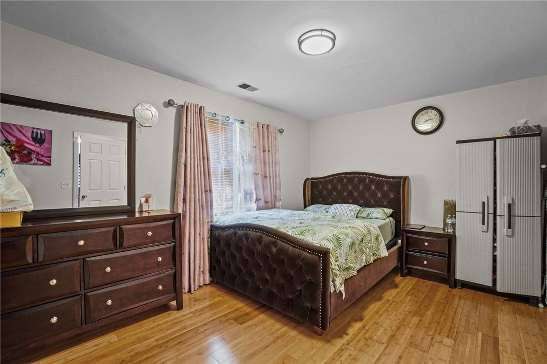 44 Ridgeway Avenue Providence, RI 02909 - Photo 9 of 24