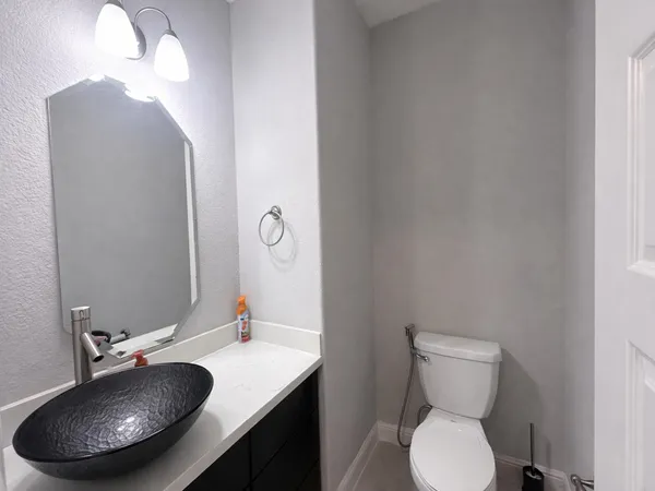 $5,500 | 2406 Trocadero Lane, League City, TX 77573