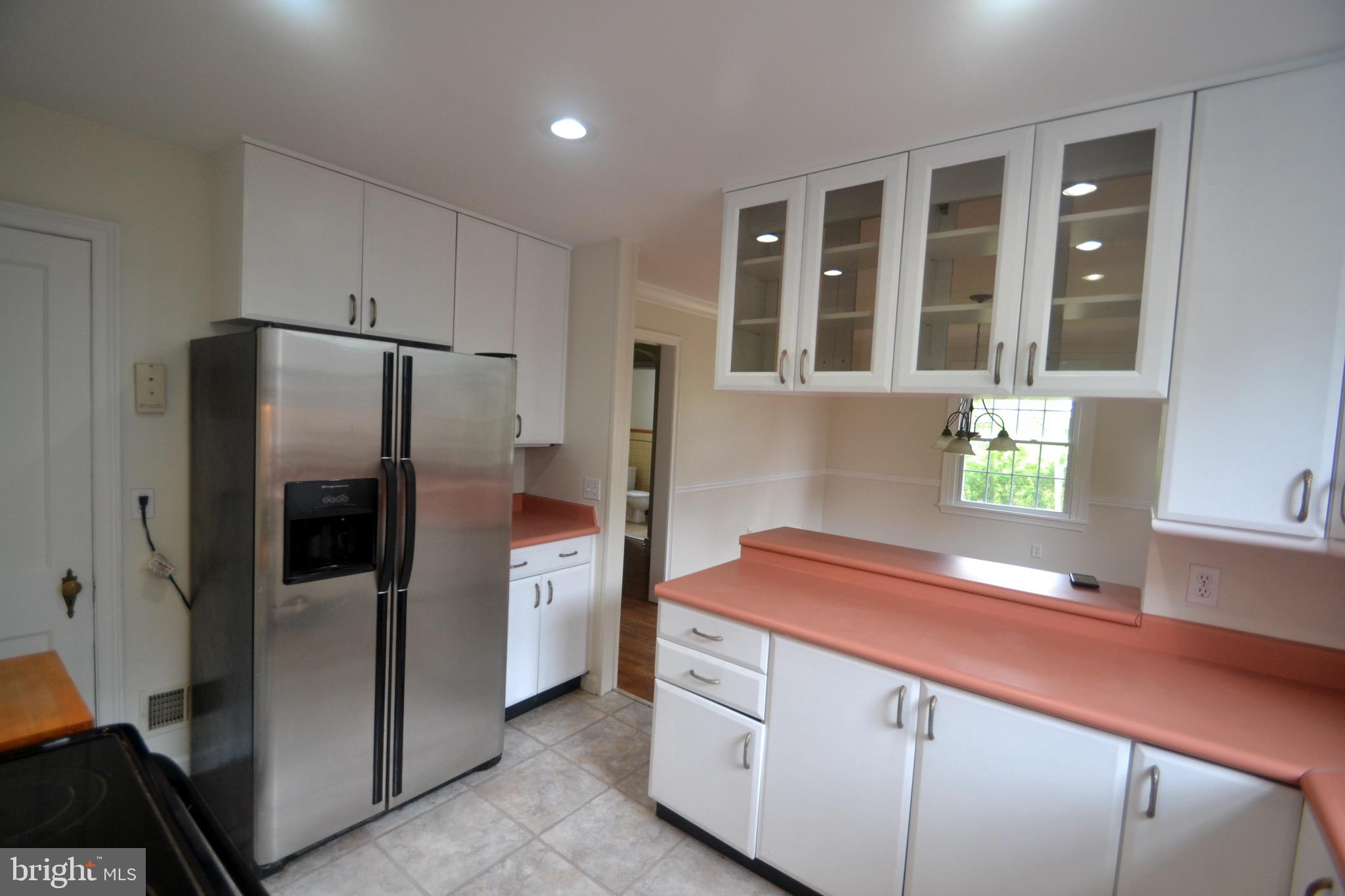 507 Ashmead Road Cheltenham, PA 19012 - Photo 8 of 42 Kitchen